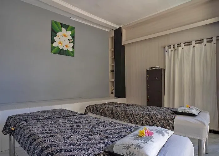 Terrace Garden Homestay And Spa Otel